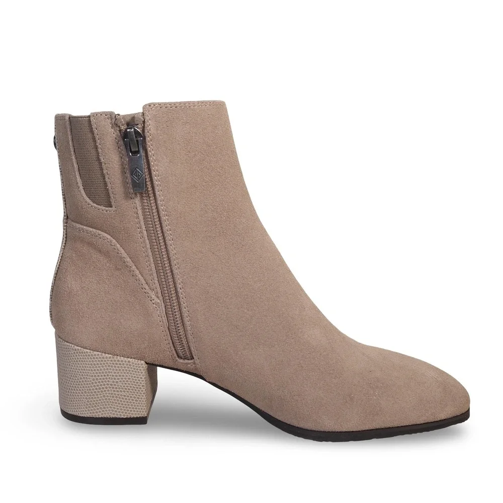 Donald Pliner Kelsee Women's 7.5M Suede Embossed Block Heel Ankle Boots Taupe